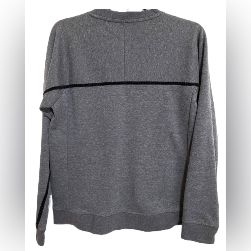 EUC BCG Charcoal Sweatshirt with Pockets size Medium - Picture 3 of 4